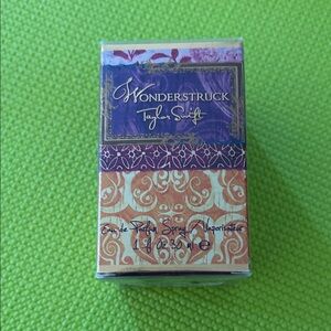 Taylor Swift Wonderstruck perfume